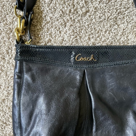 Coach Ashley Leather Hippie Crossbody Bag - Picture 3 of 9
